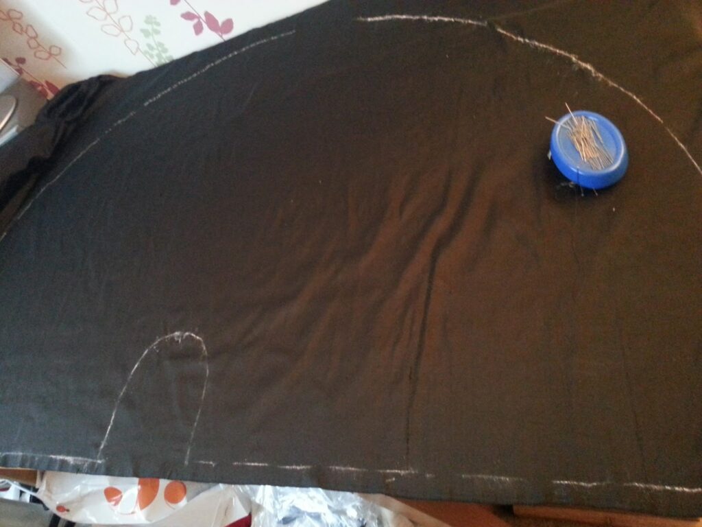 Double circle skirt cutting process black silk bespoke dressmaking