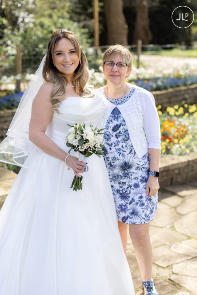 Fulham bridal alterations expert bride on wedding day with aunt