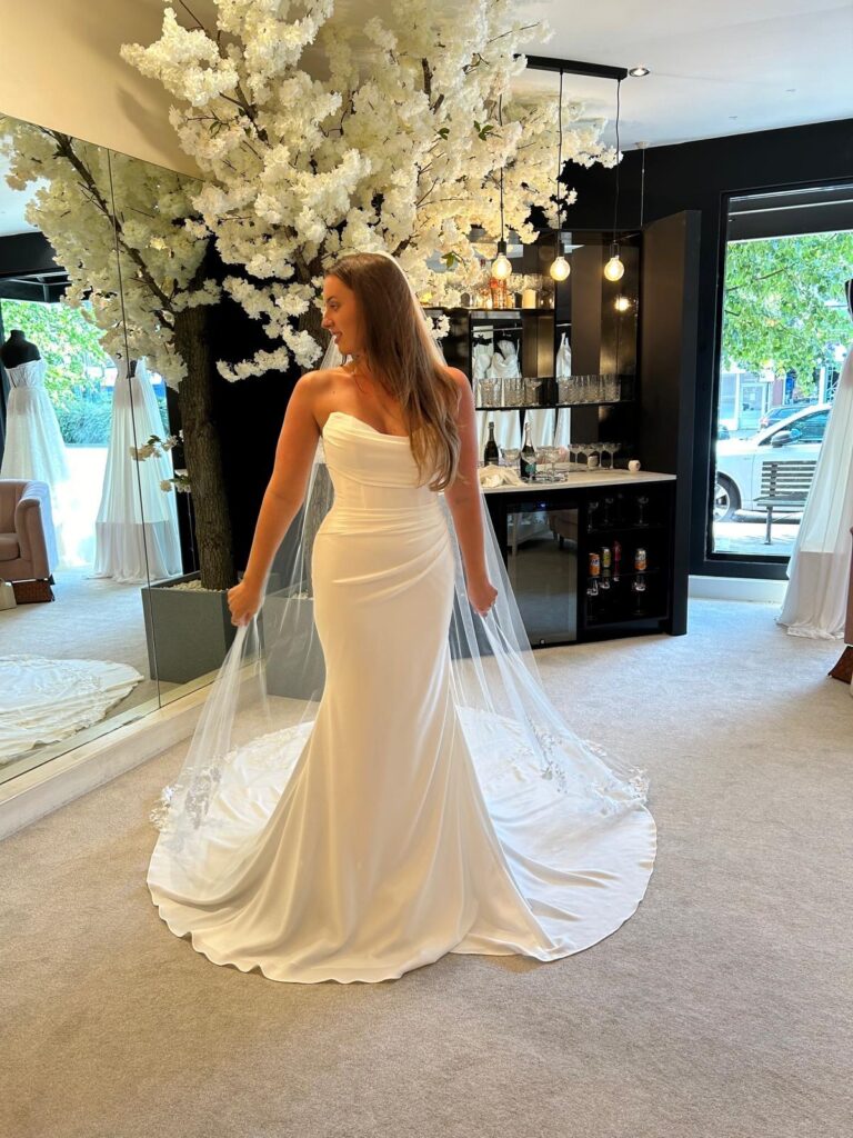 unaltered dress at first try on