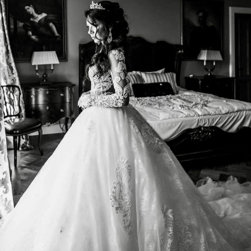 Julia Kontogruni bridal alterations with couture bodice fitting and dramatic princess ball gown silhouette