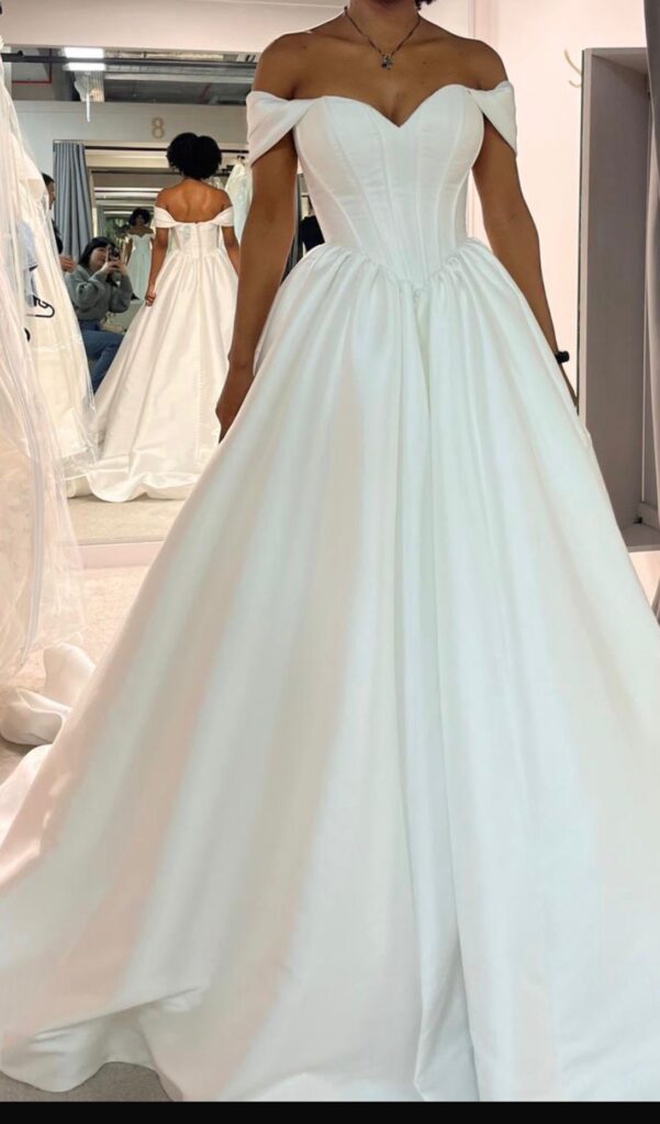 original plain Mikado Jules dress without lace as worn by bride.