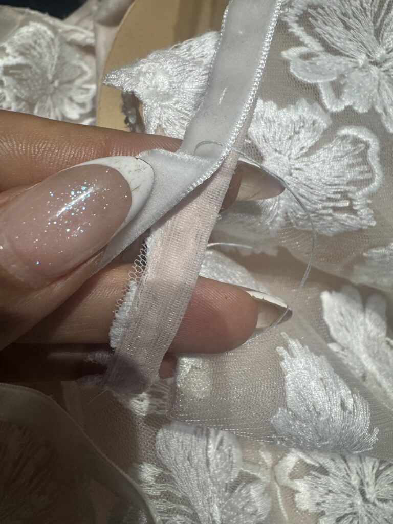velvet ribbon backing addition to original straps for a comfortable feel all day.